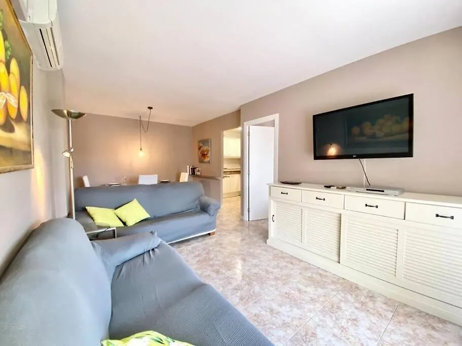 For A Stay Living Park Salou Apartment